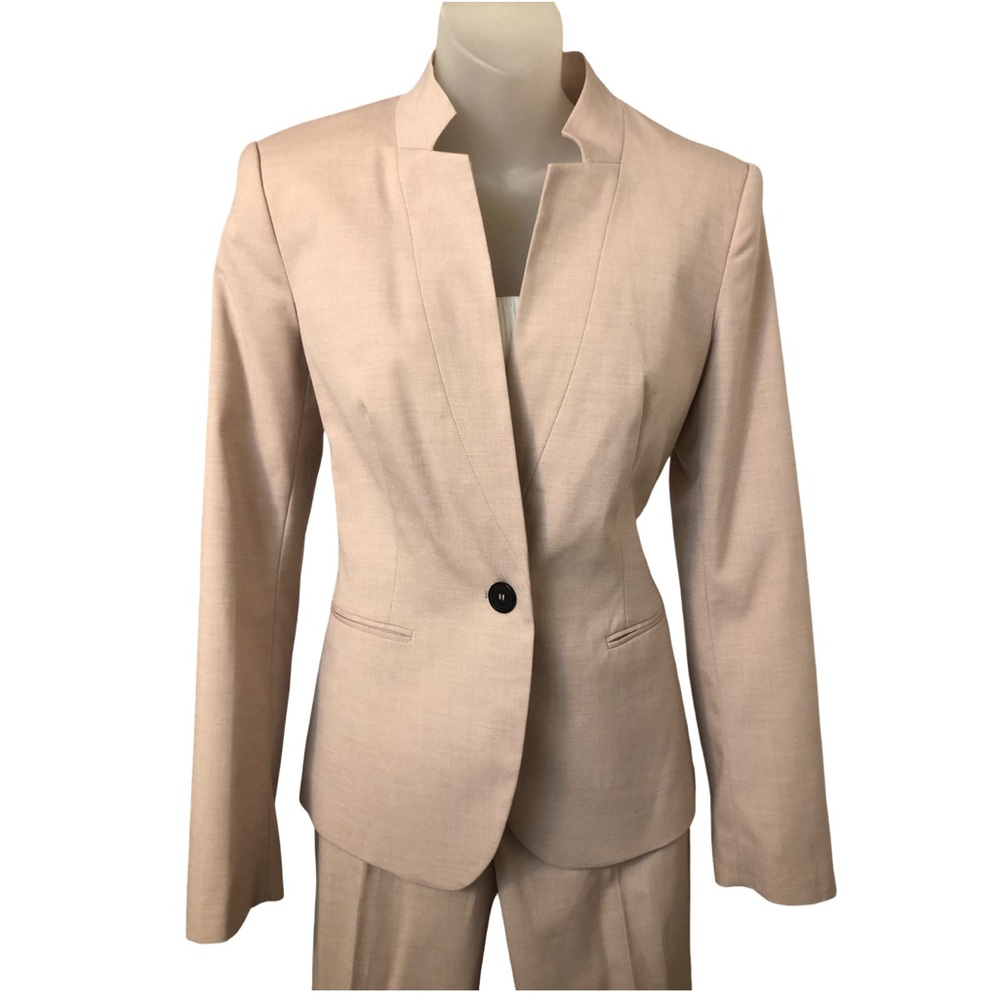 Zara Blush Pink Structured Blazer and Slim Trouser Suit Set Size 4 NWOT - Picture 3 of 13